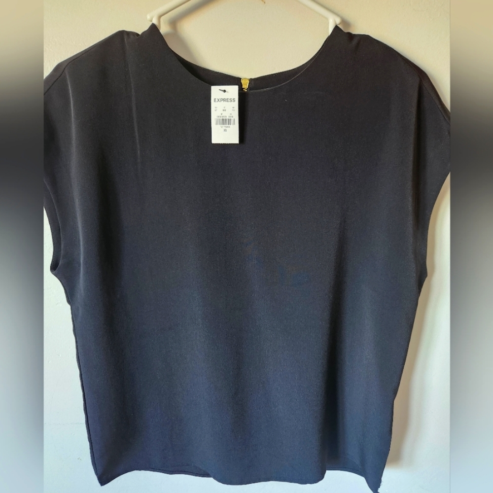 Express Blouse NWT xs